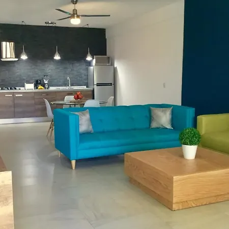 One Bedroom Condo Near Beach Rg6